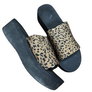 Volcom simple Hi-Scraper slip on platform slide sandals leopard cheetah print